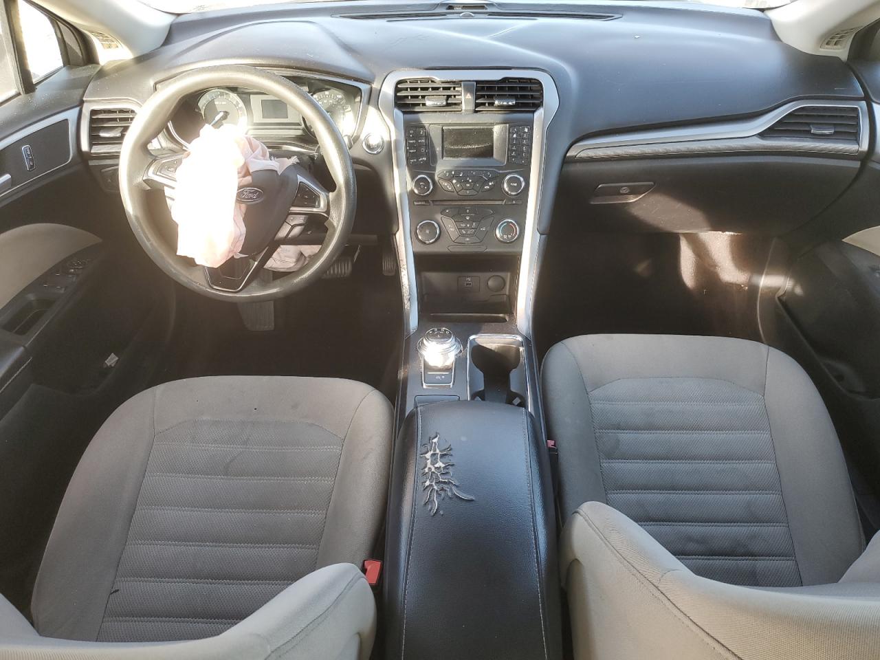 2017 Ford Fusion - Image 8