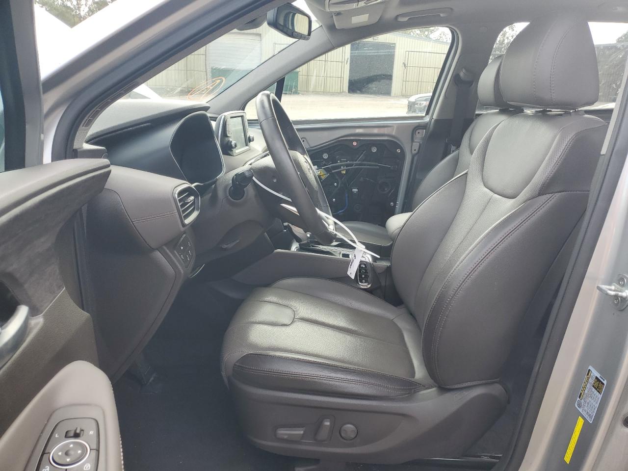 2020 Hyundai Santa Fe - Image 7