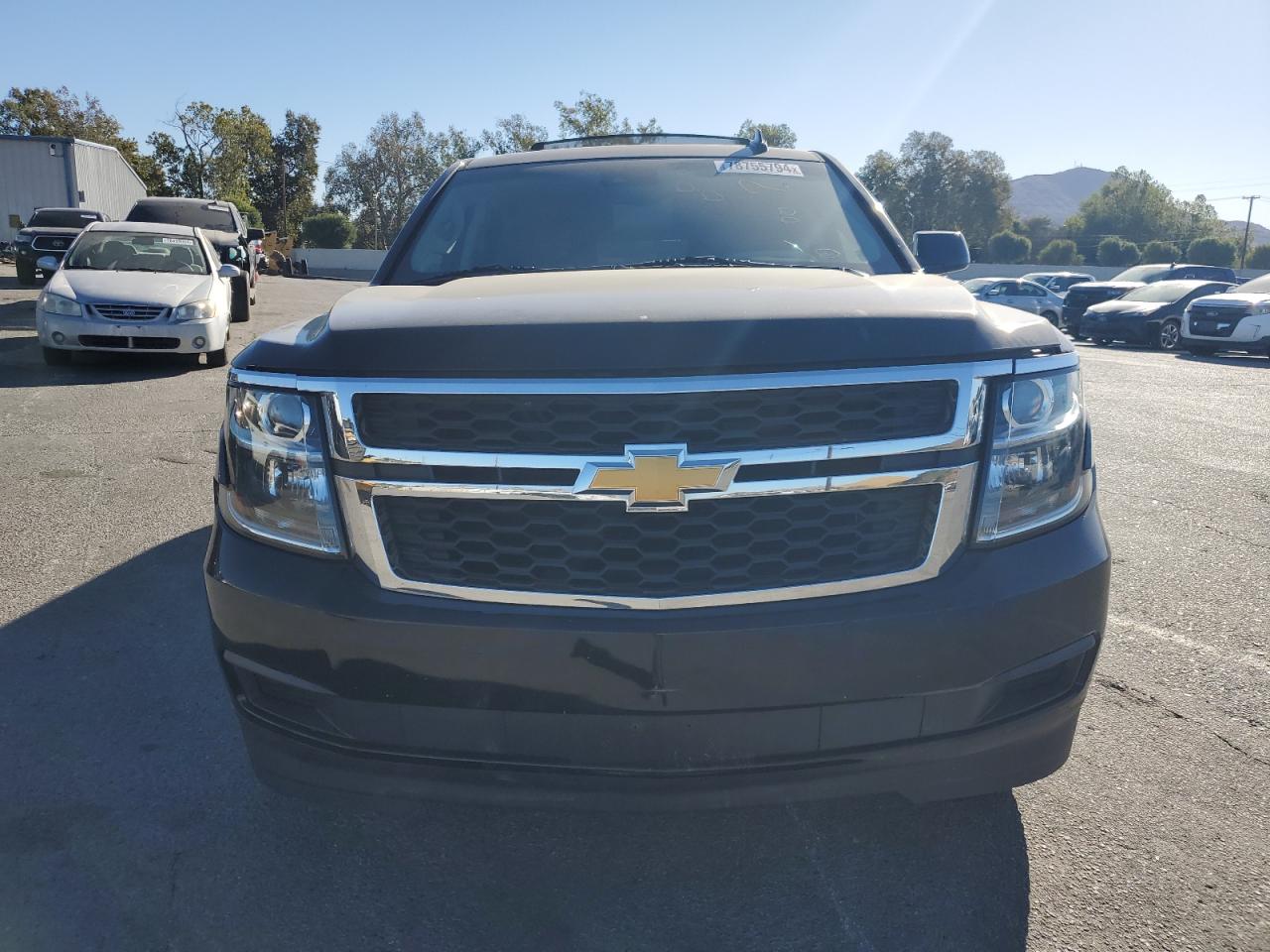 2016 Chevrolet Suburban - Image 5