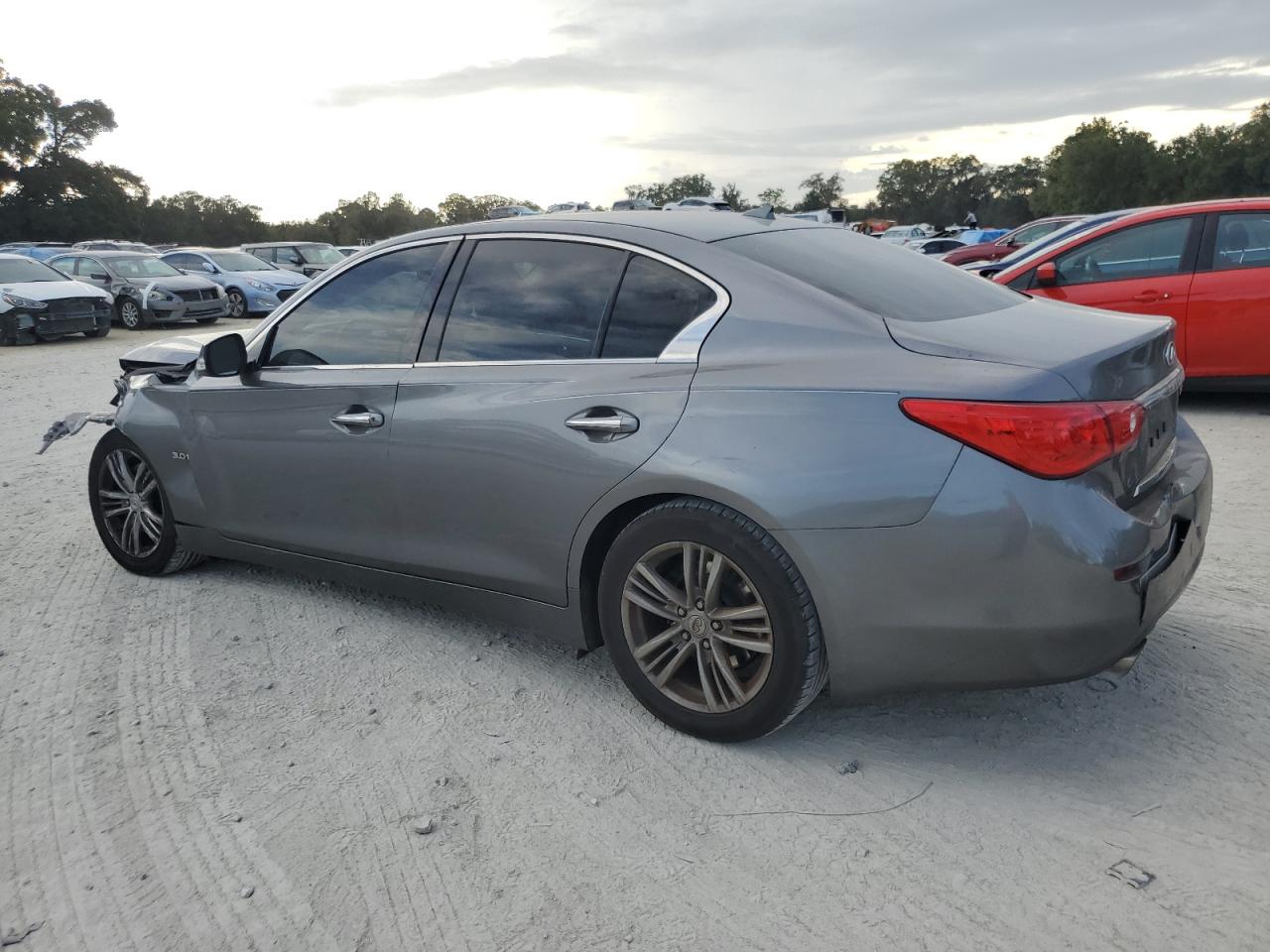 2017 Infiniti Q50 - Image 2