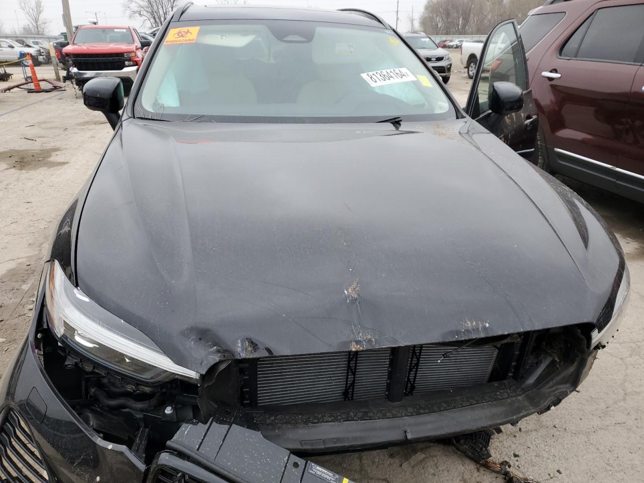 Фото: YV4H60RC0S1026249 - 11