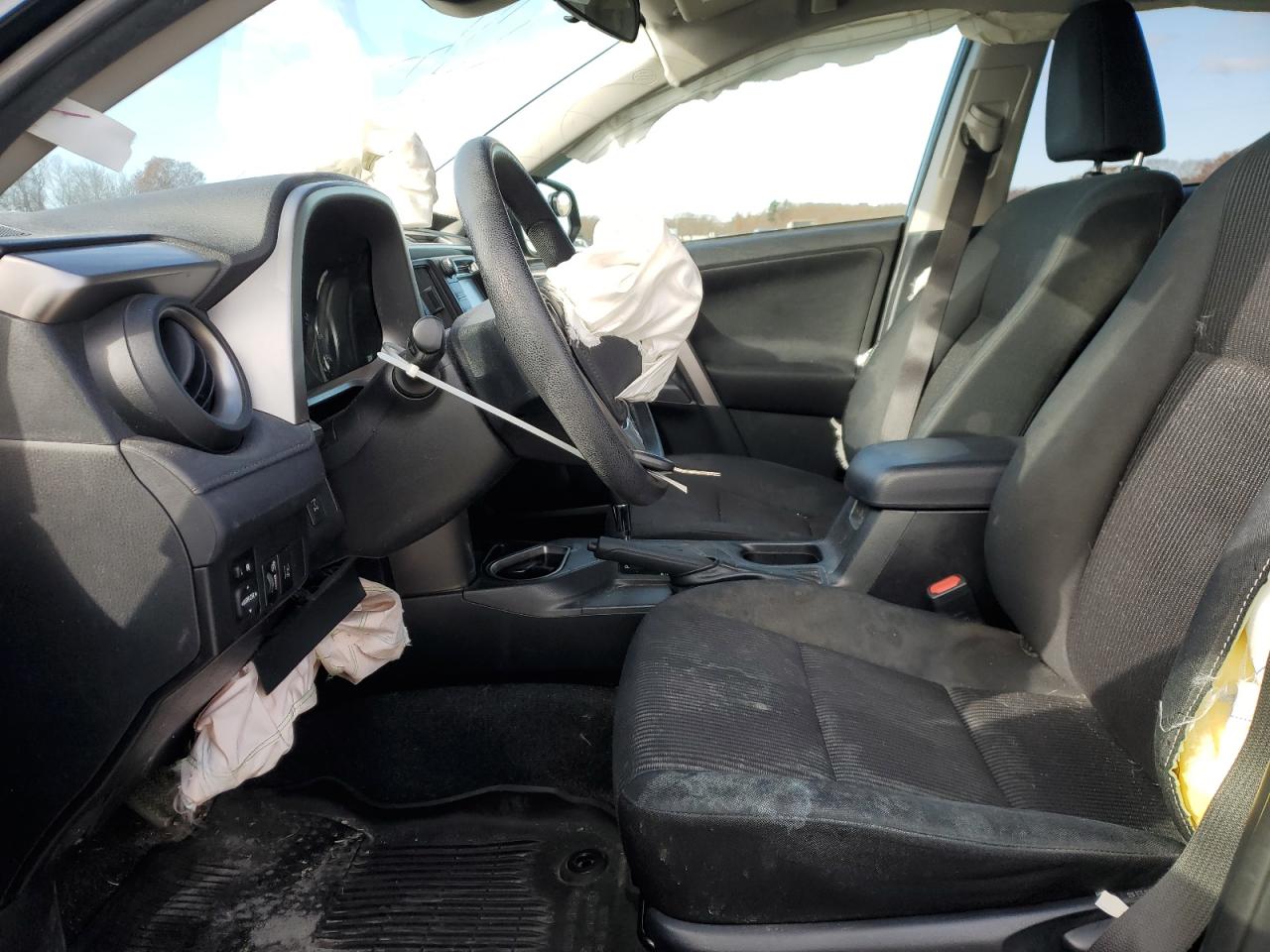 2017 Toyota RAV 4 - Image 7