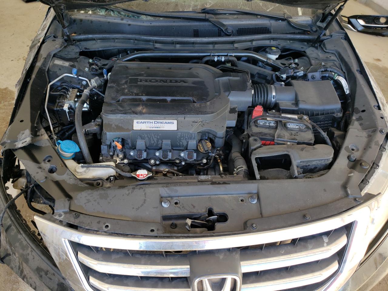 2013 Honda Crosstour - Image 11