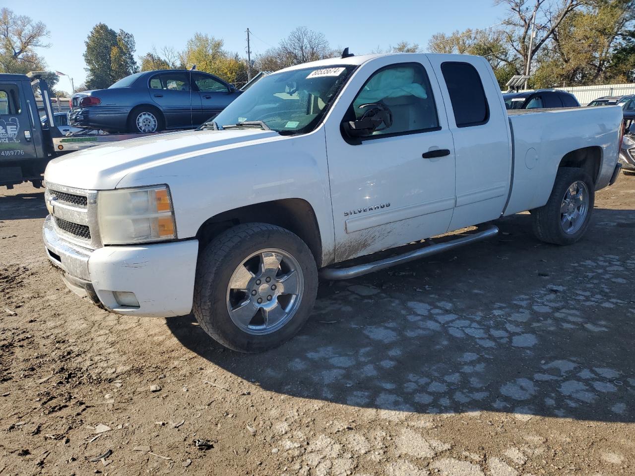 2011 Chevrolet Silverado - Image 1
