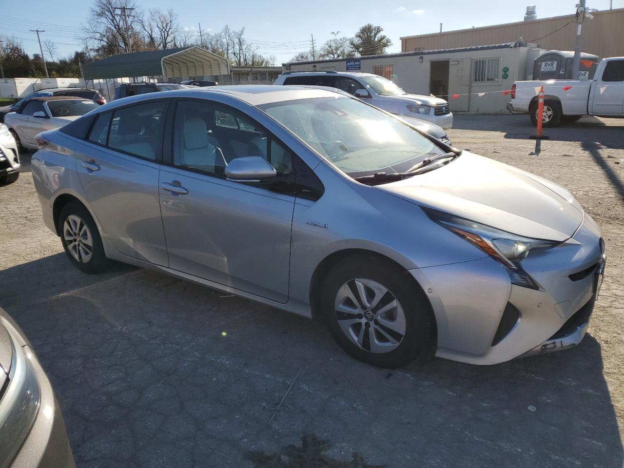 VIN JTDKARFU6J3056870 2018 TOYOTA PRIUS no.4