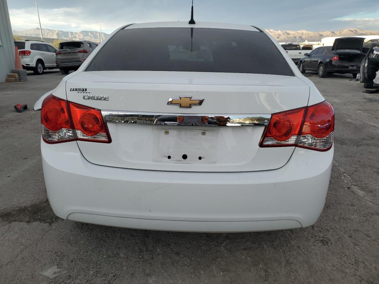 2013 Chevrolet Cruze - Image 6