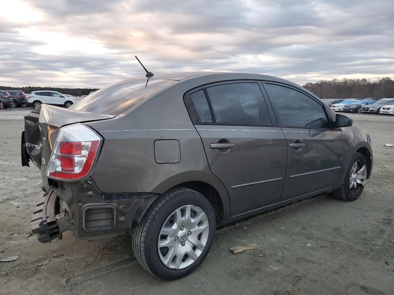 2007 Nissan Sentra - Image 3