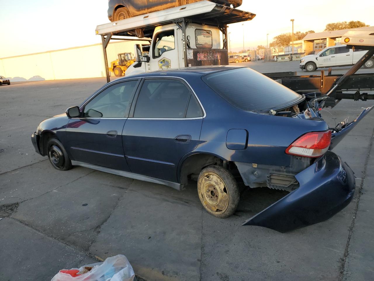 2001 Honda Accord Lx VIN: 3HGCG66511G712045 Lot: 81304334