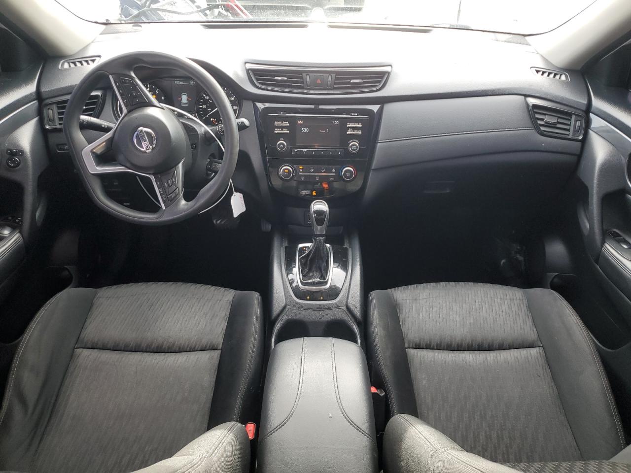2017 Nissan Rogue - Image 8