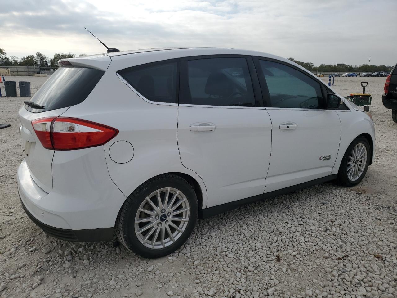 2013 Ford C-Max Premium VIN: 1FADP5CU5DL534467 Lot: 82437664