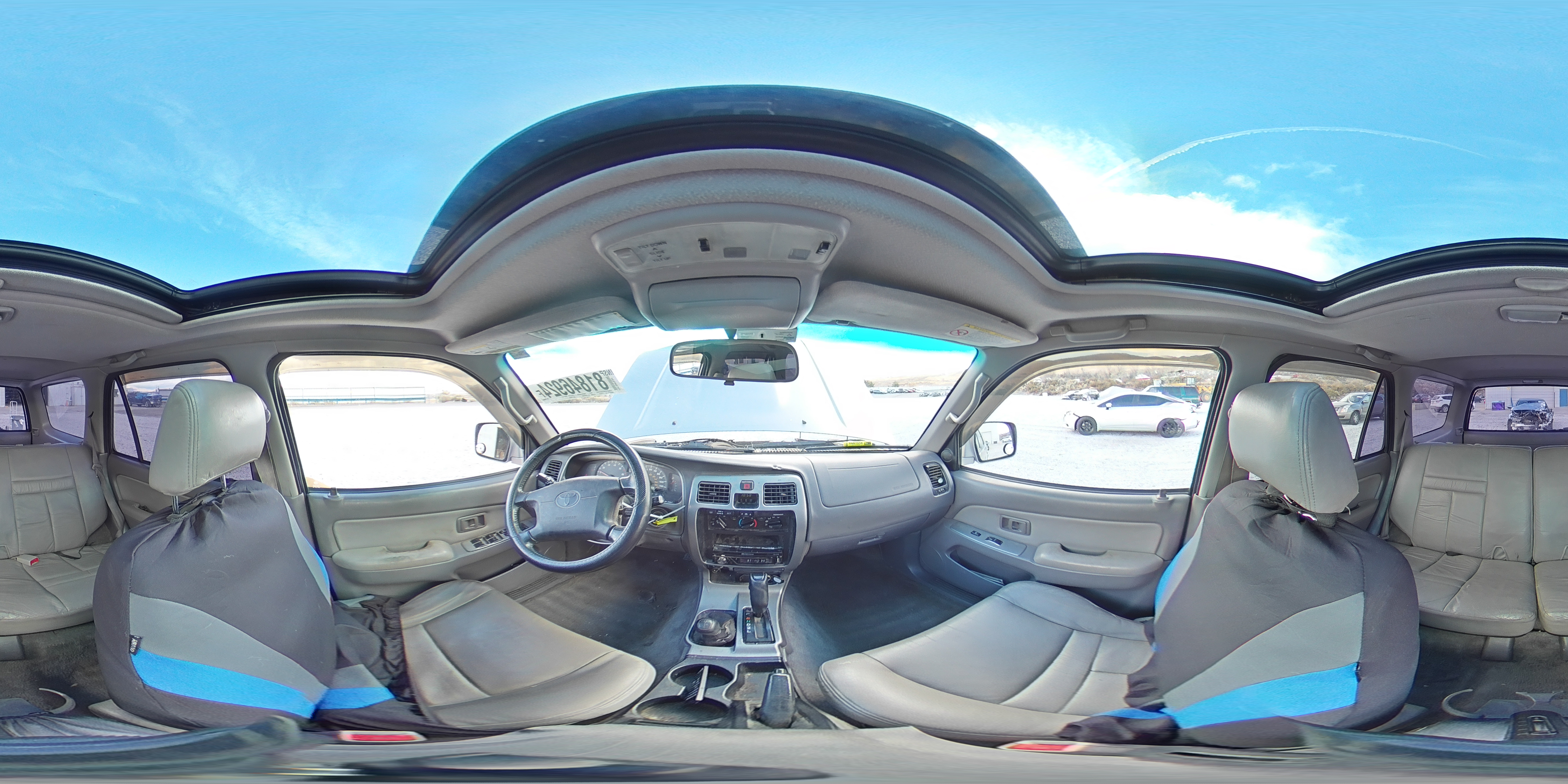 2002 Toyota 4Runner - Image 13
