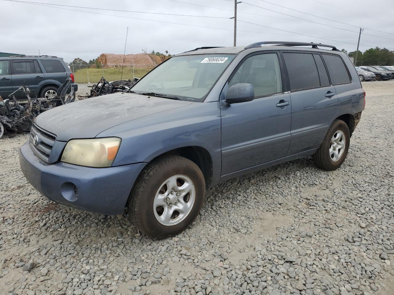 2004 Toyota Highlander - Image 1