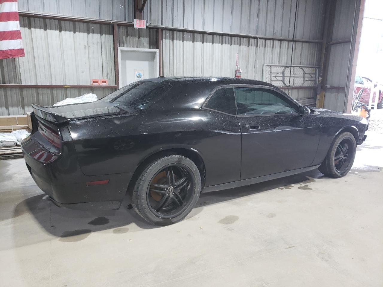 2009 Dodge Challenger - Image 3