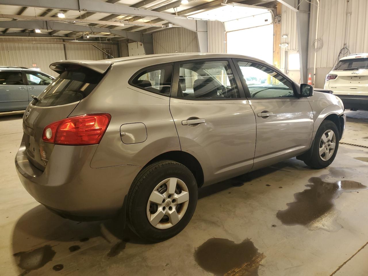 2009 Nissan Rogue - Image 3