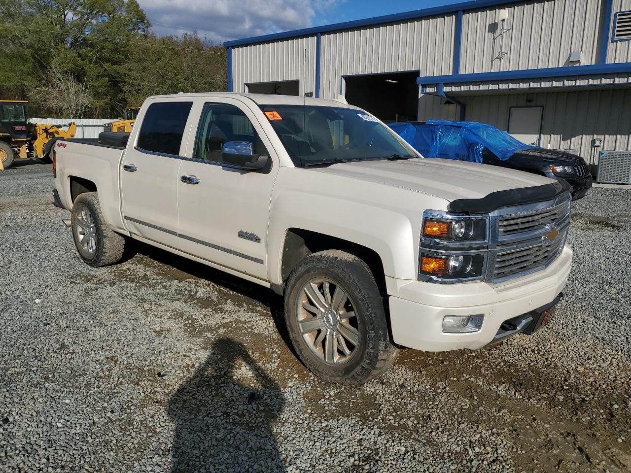 2015 Chevrolet Silverado - Image 4