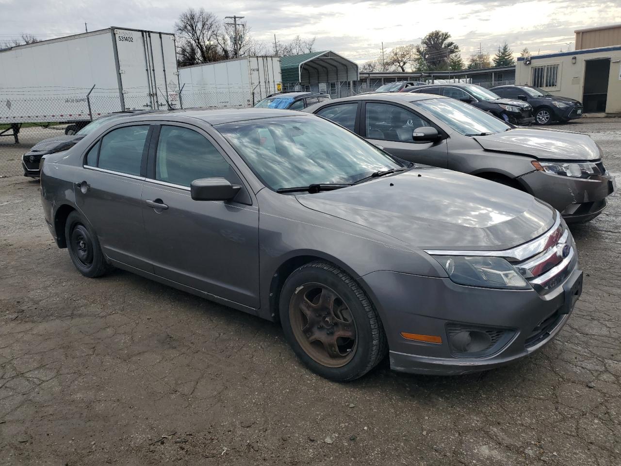 2010 Ford Fusion - Image 4