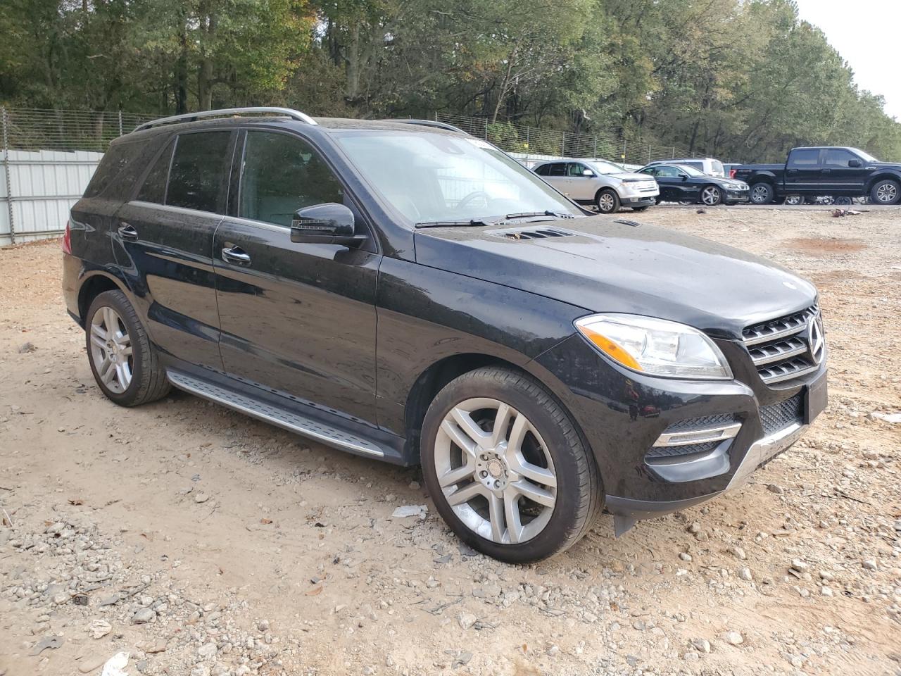 VIN 4JGDA5JBXEA387374 2014 MERCEDES-BENZ M-CLASS no.4