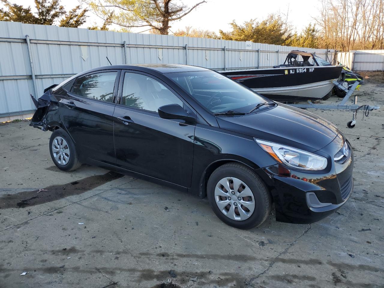 2016 Hyundai Accent - Image 4
