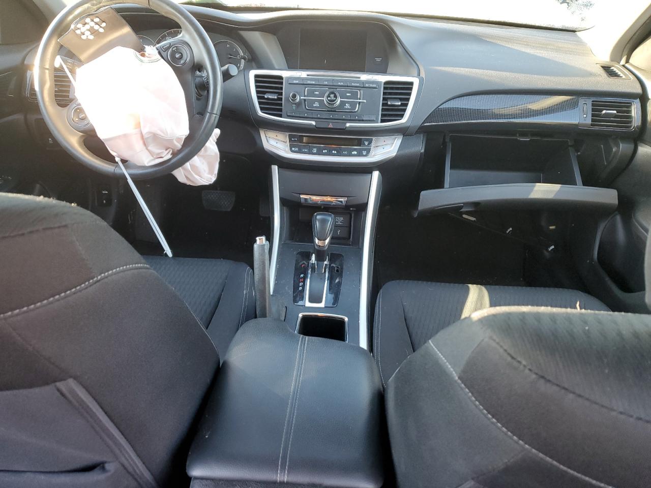 2015 Honda Accord - Image 8