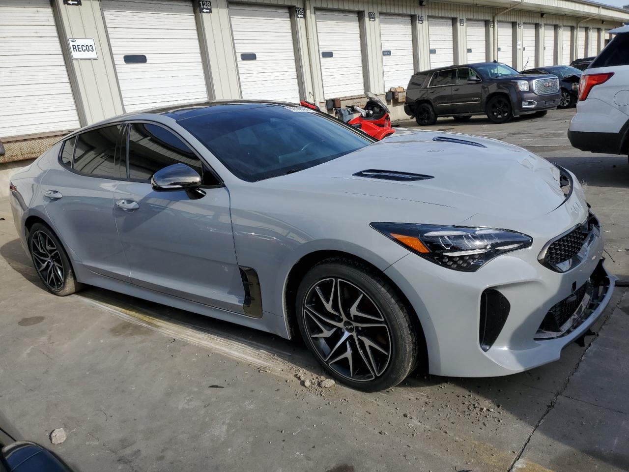 2022 Kia Stinger - Image 4