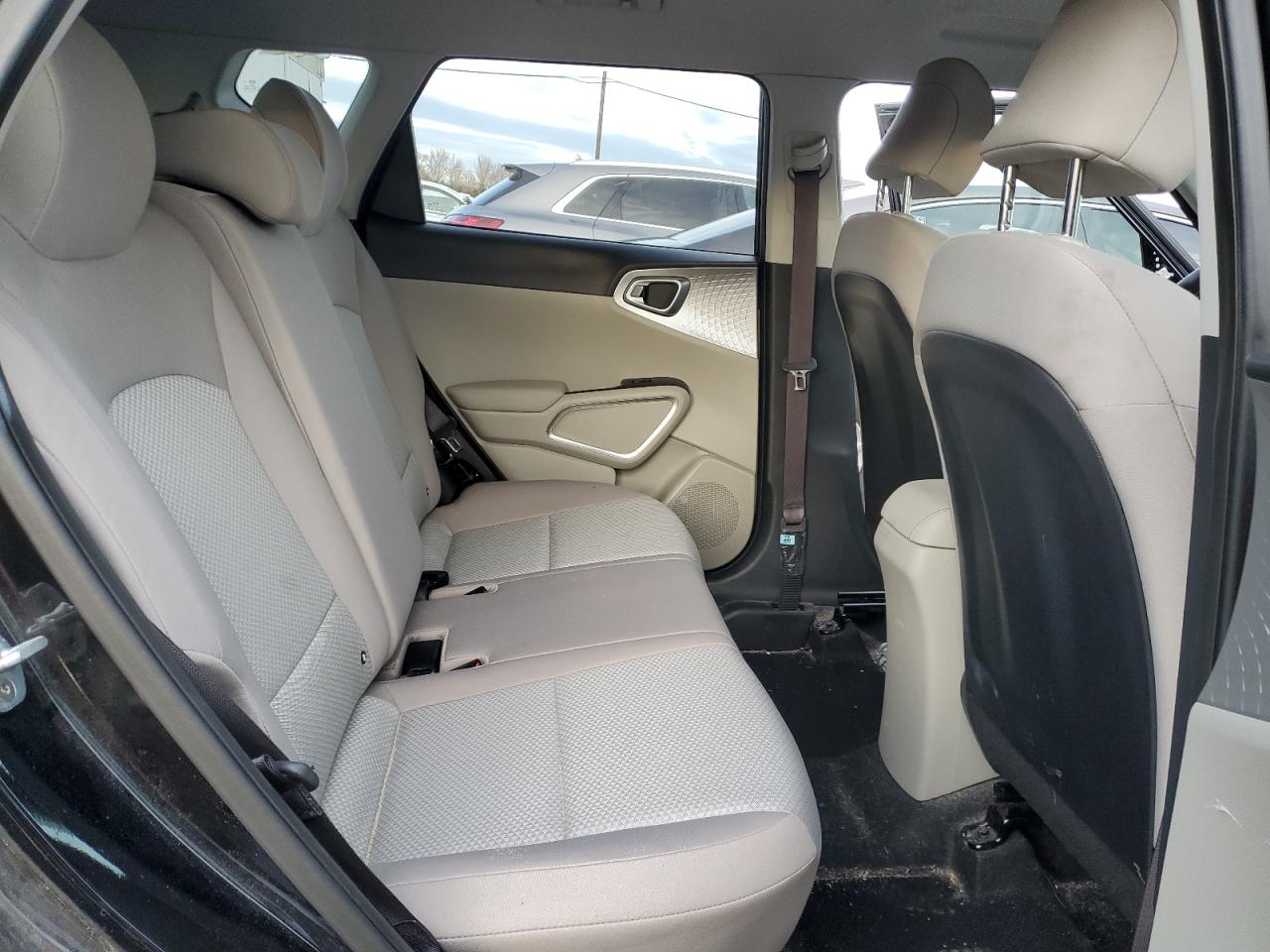 2020 Kia Soul - Image 11