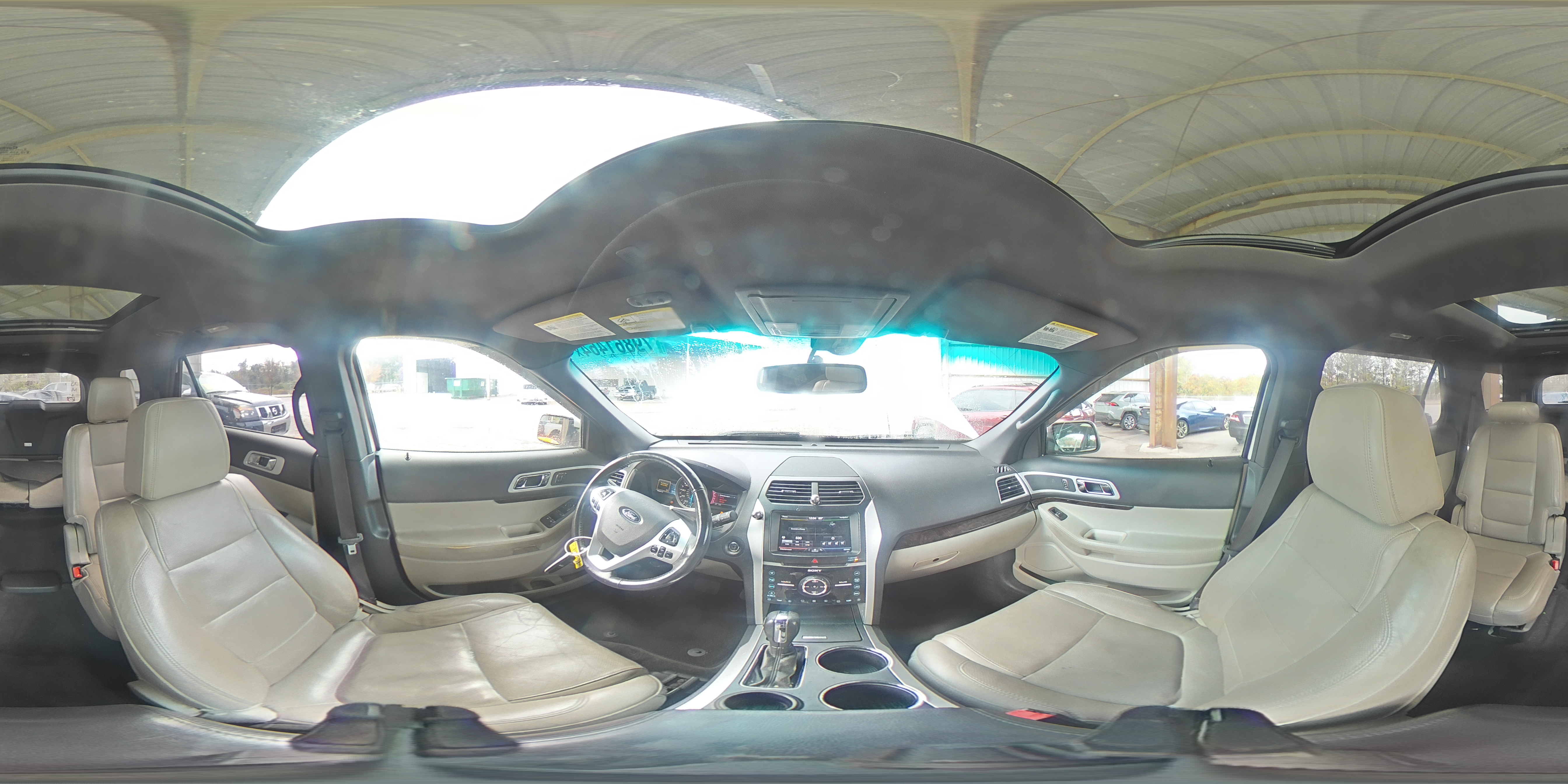 2011 Ford Explorer - Image 13