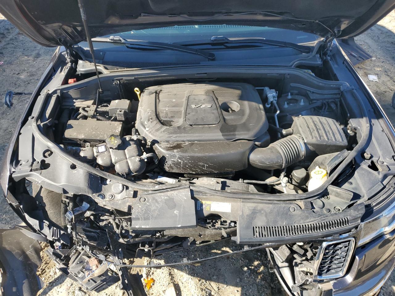 2019 Jeep Grand Cherokee - Image 13