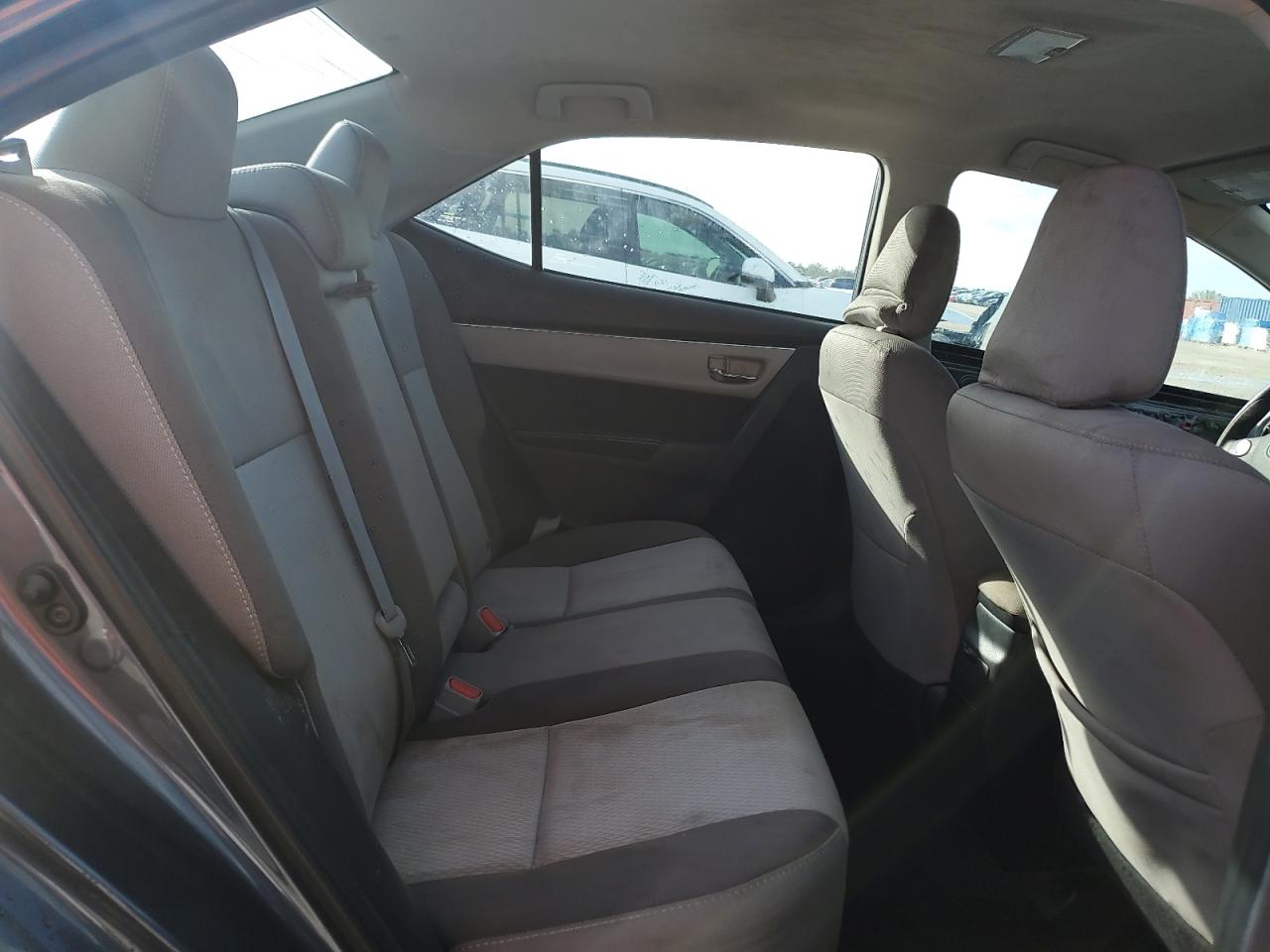 2017 Toyota Corolla - Image 10