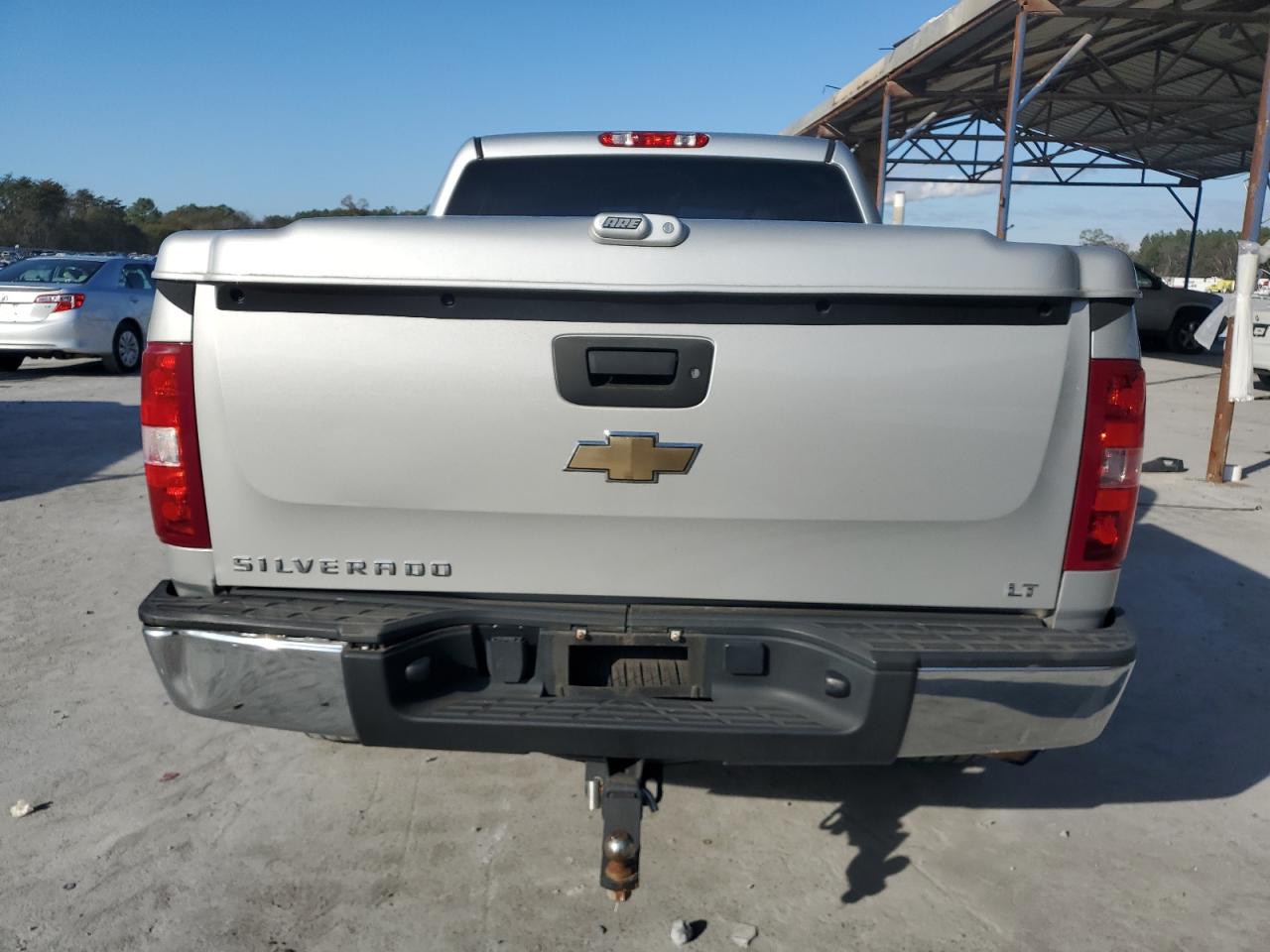 2011 Chevrolet Silverado - Image 6