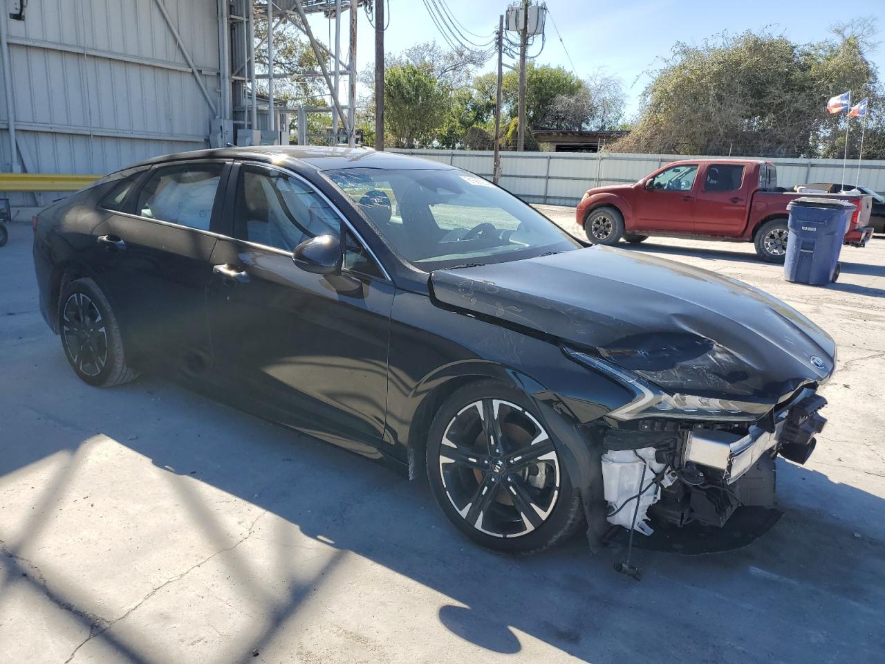 2021 Kia K5 - Image 4
