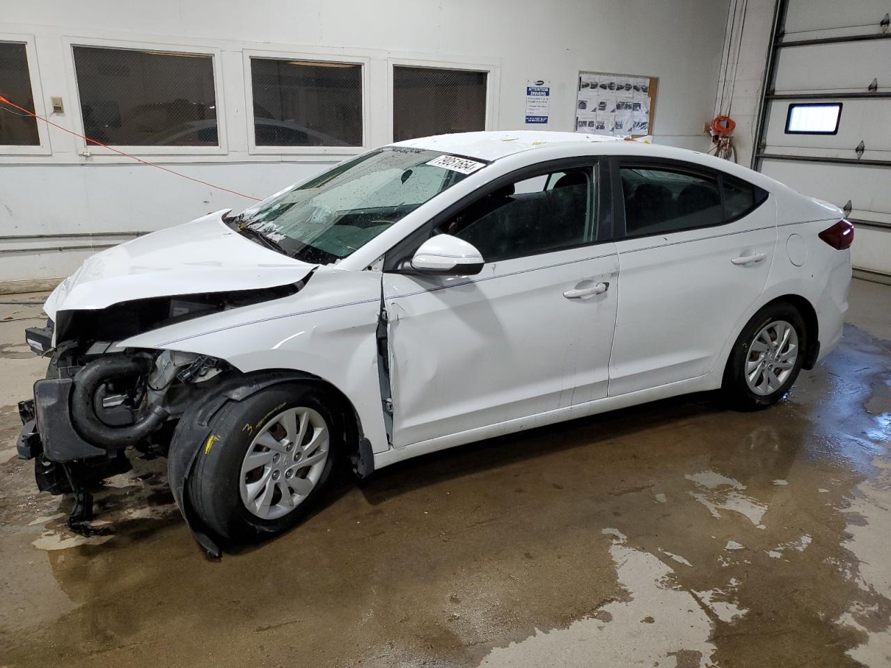 VIN 5NPD74LF1JH389739 2018 HYUNDAI ELANTRA no.1