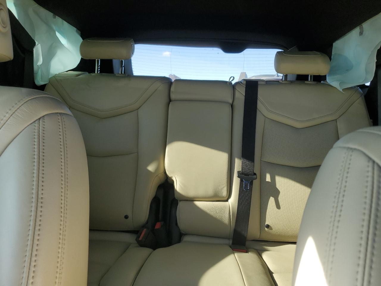 2017 Cadillac XT5 - Image 10