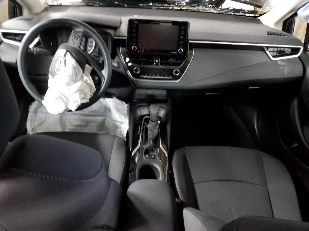 2022 Toyota Corolla - Image 8