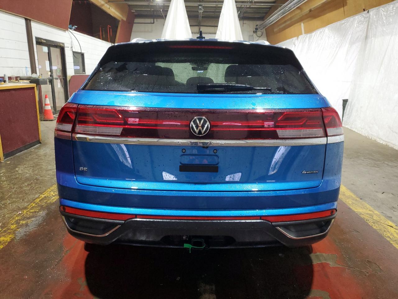 2024 Volkswagen Atlas Cross Sport Se VIN: 1V2HE2CA3RC215547 Lot: 80983914