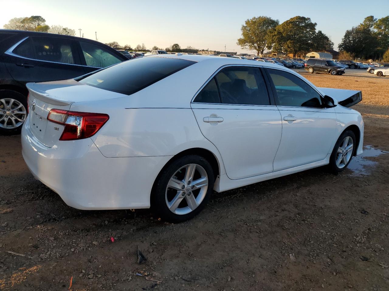 2014 Toyota Camry L VIN: 4T1BF1FK5EU778151 Lot: 80995994