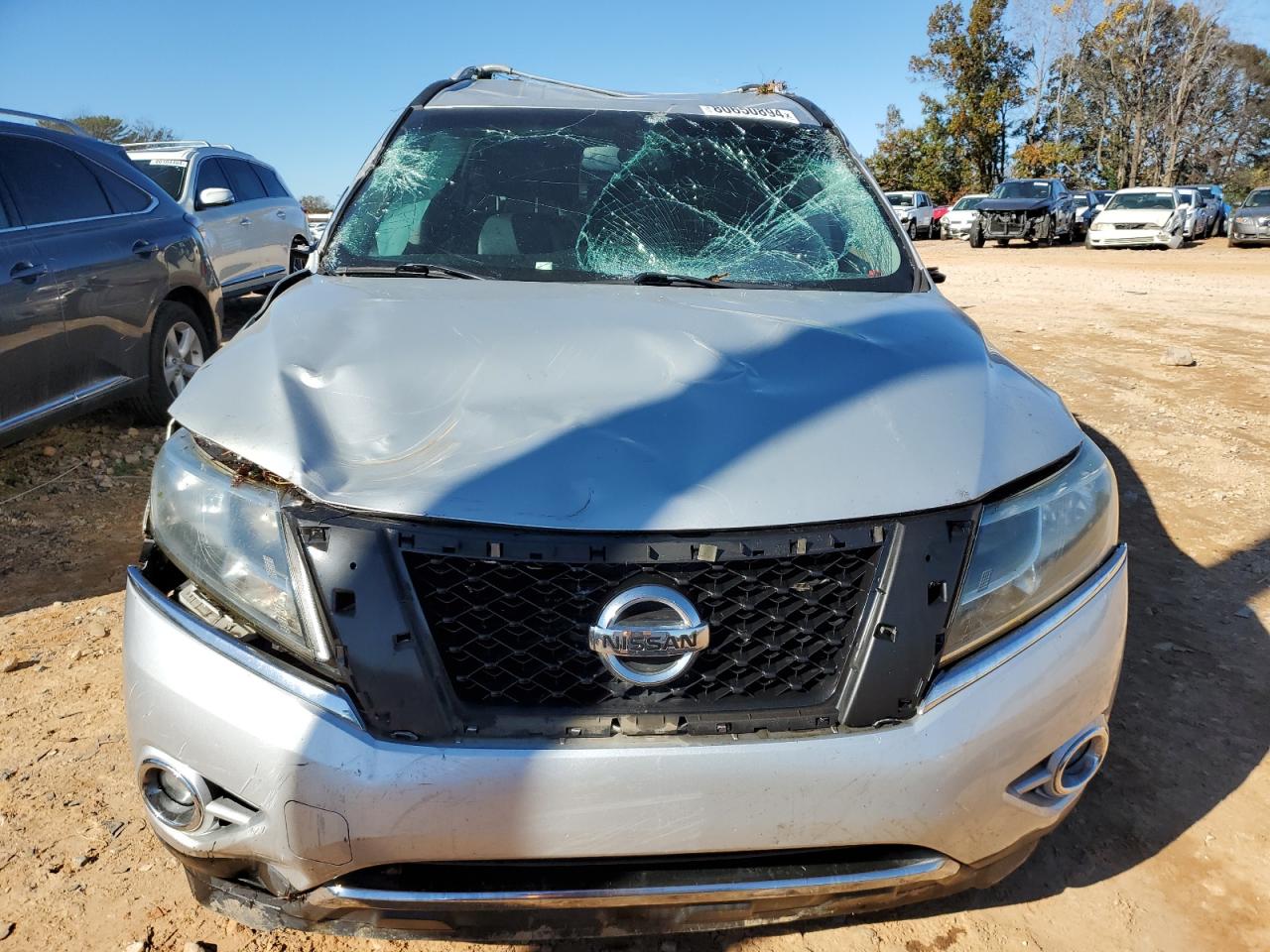 2014 Nissan Pathfinder - Image 5