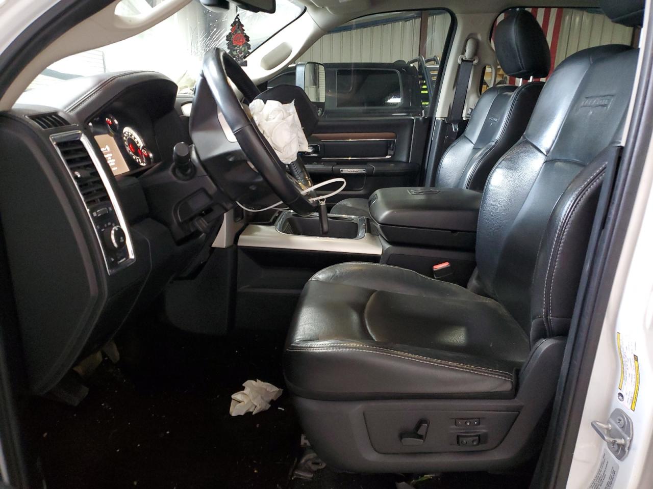 2016 RAM 2500 - Image 7
