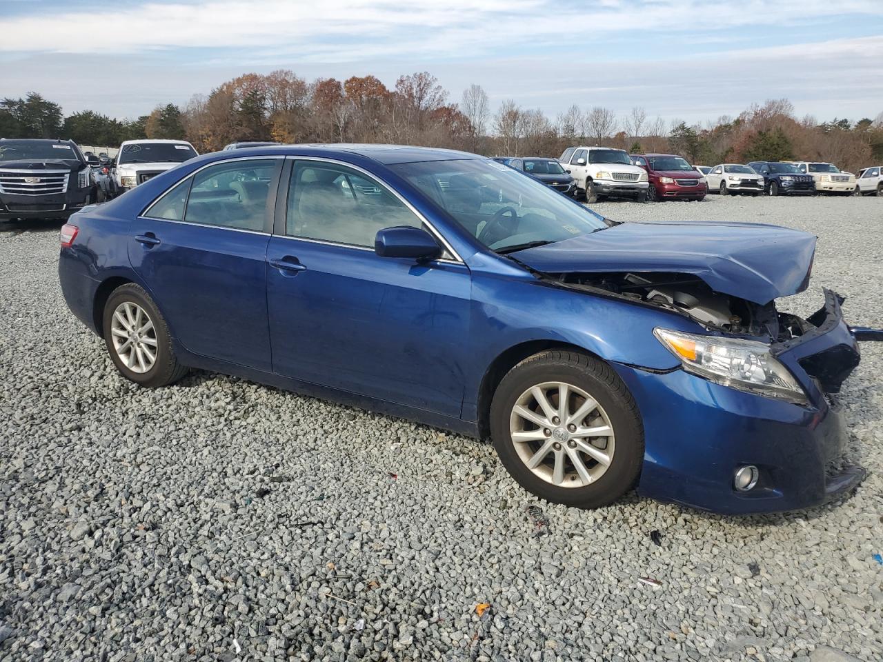 2011 Toyota Camry - Image 4