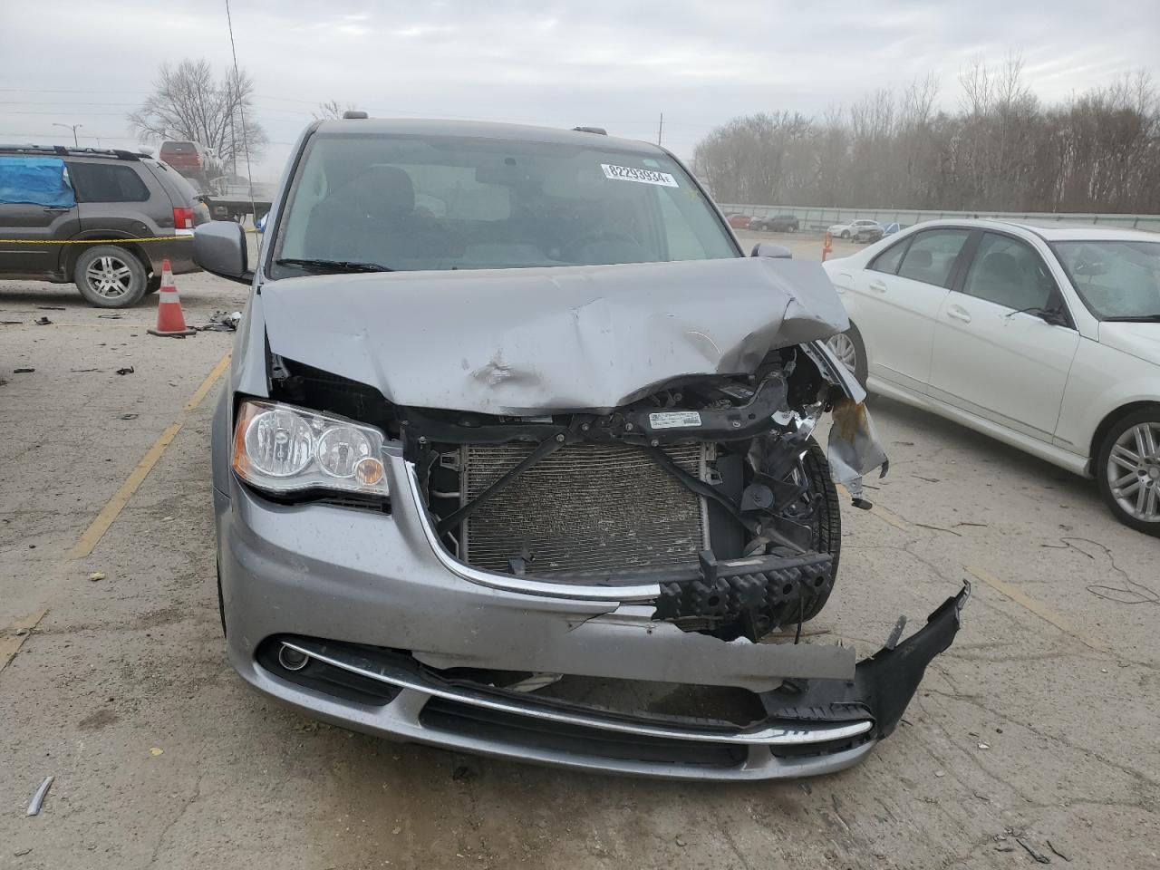 VIN 2C4RC1BG6GR254150 2016 CHRYSLER MINIVAN no.5