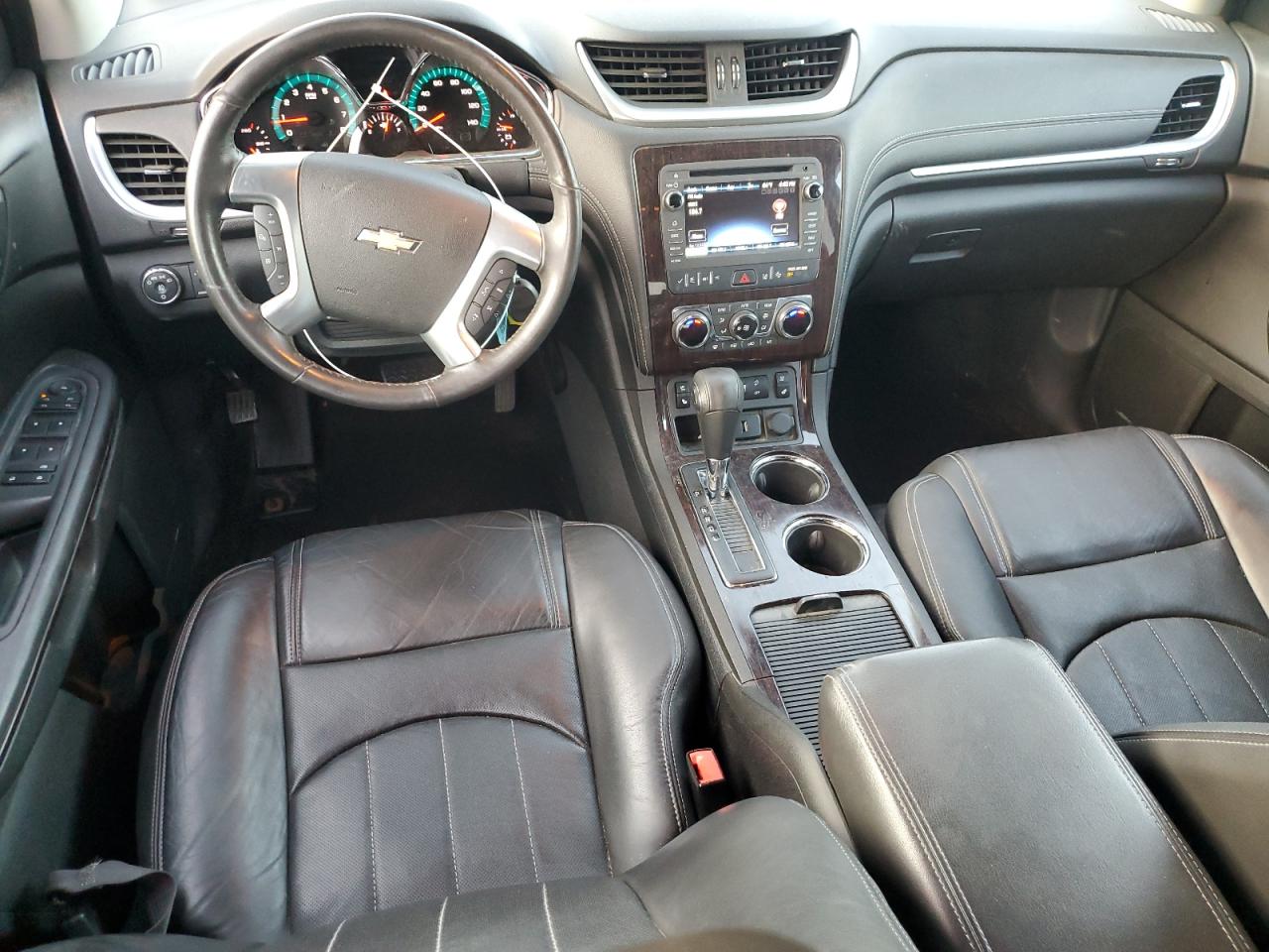 2017 Chevrolet Traverse - Image 8
