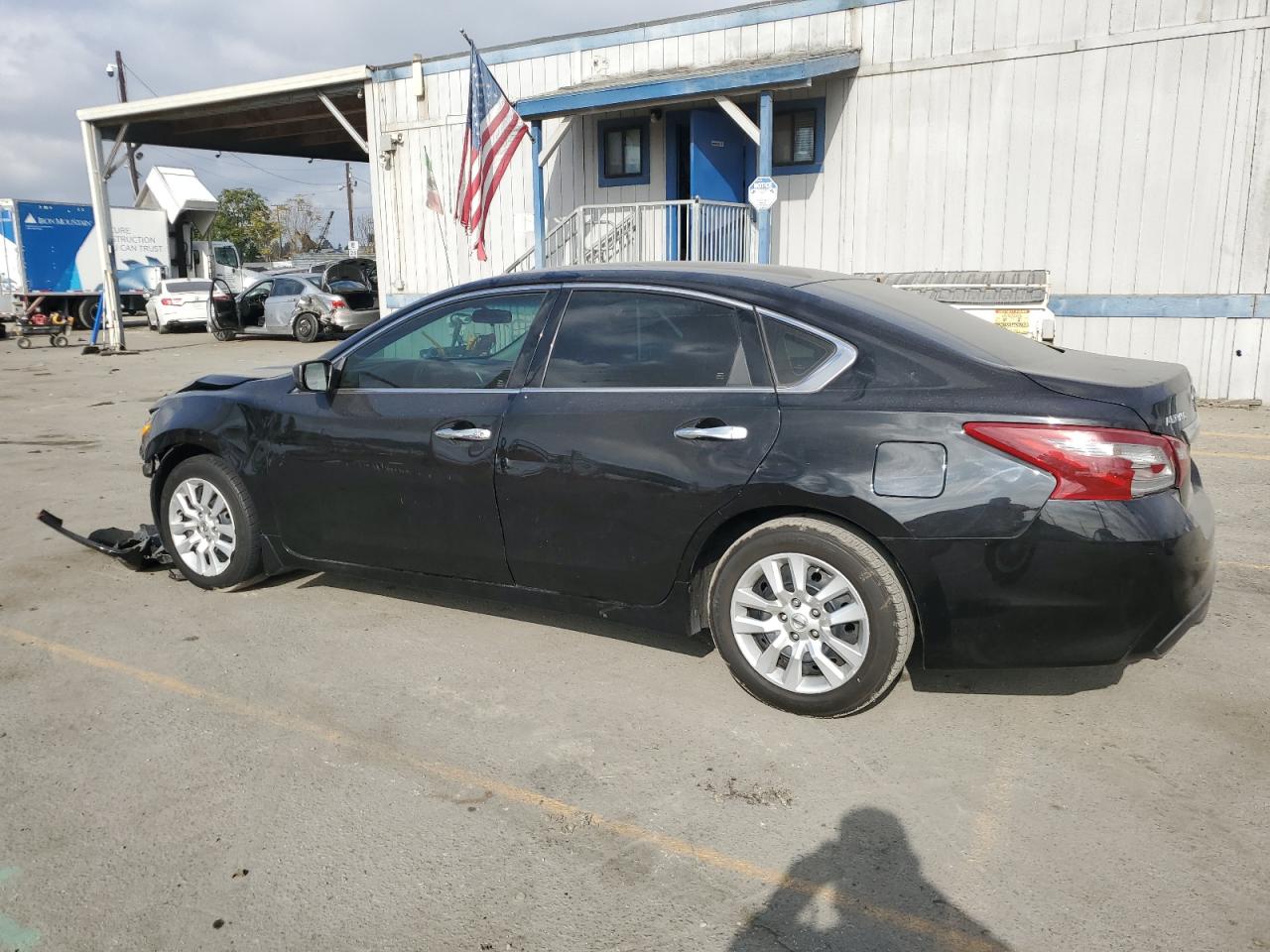 2018 Nissan Altima - Image 2