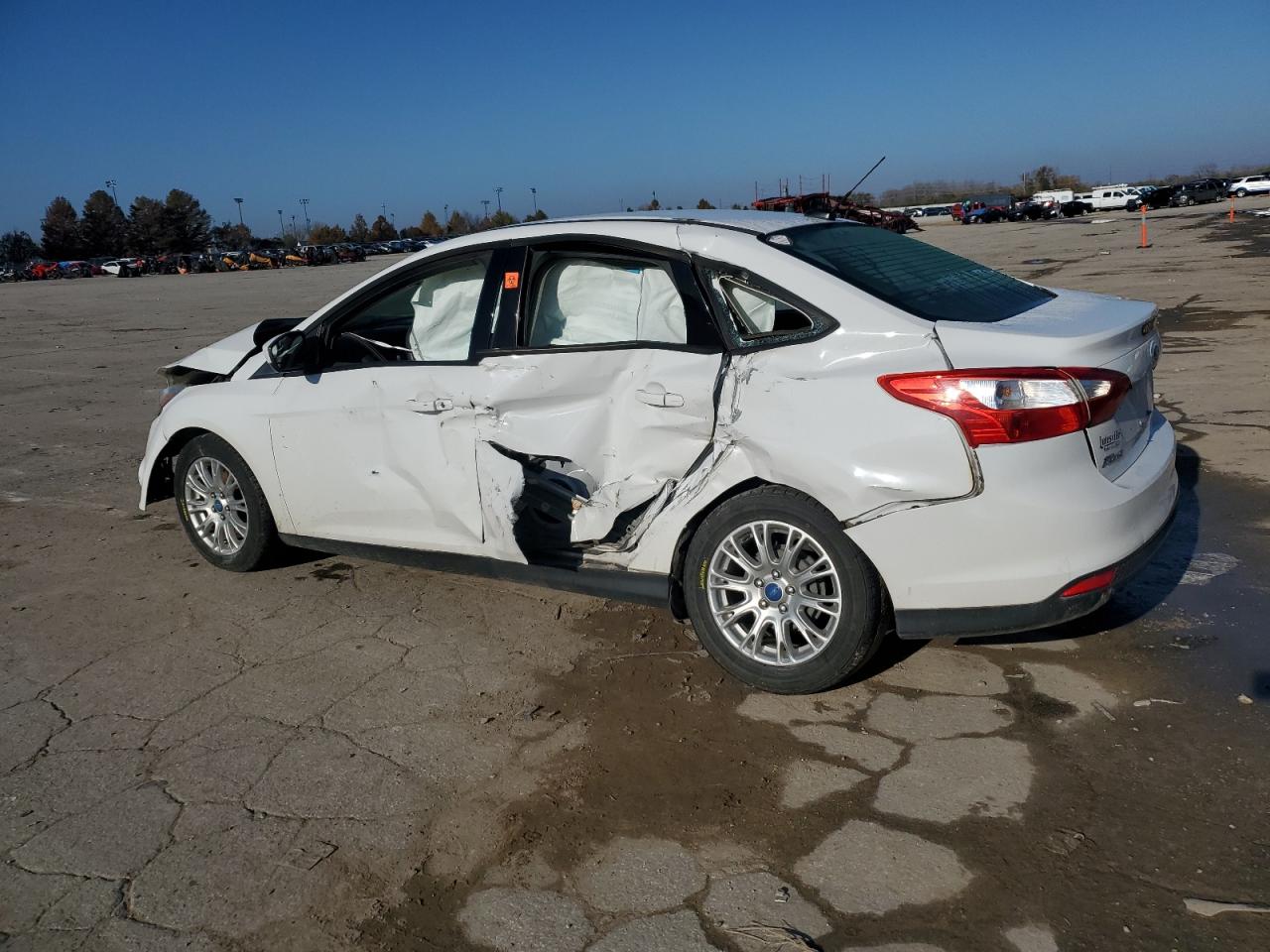 2012 Ford Focus - Image 2