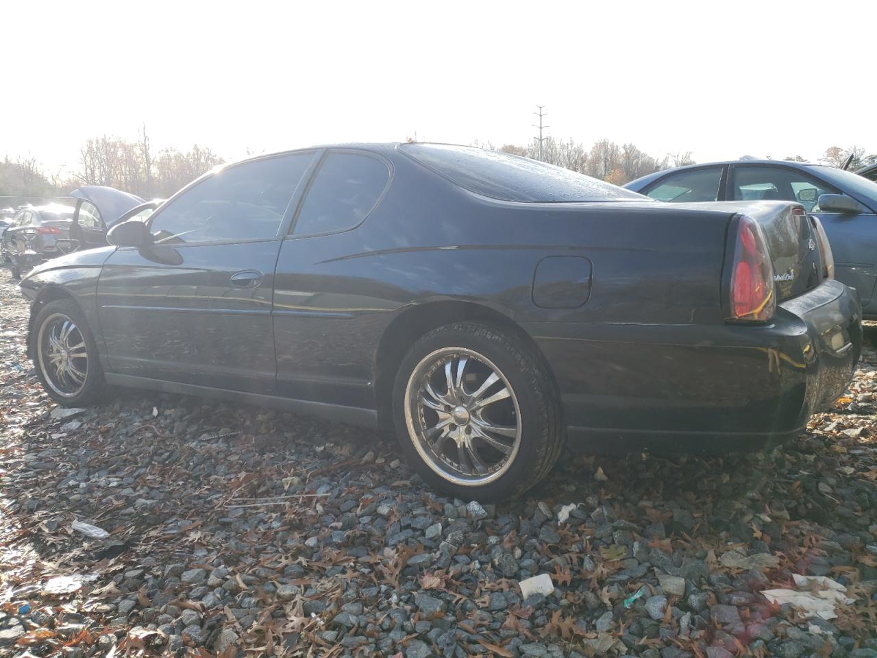 2004 Chevrolet Monte Carlo - Image 2