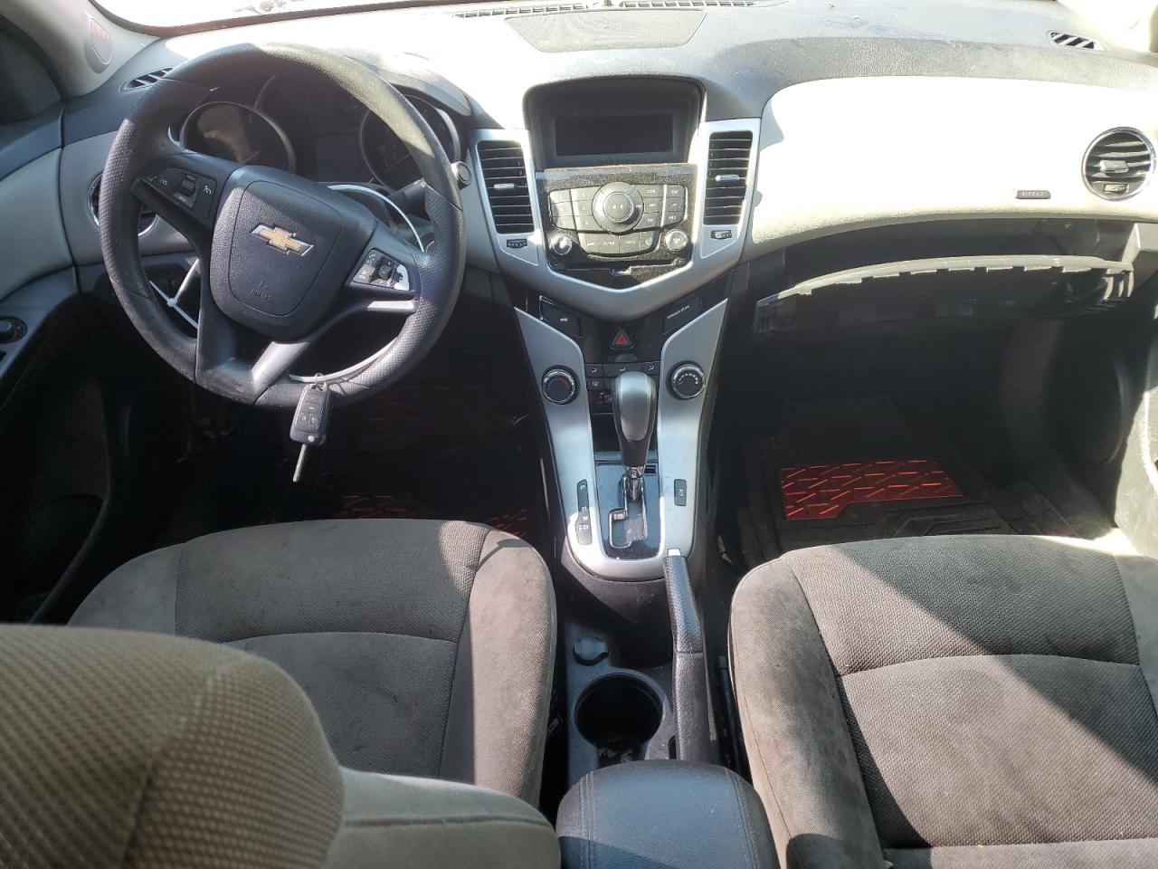 2015 Chevrolet Cruze - Image 8