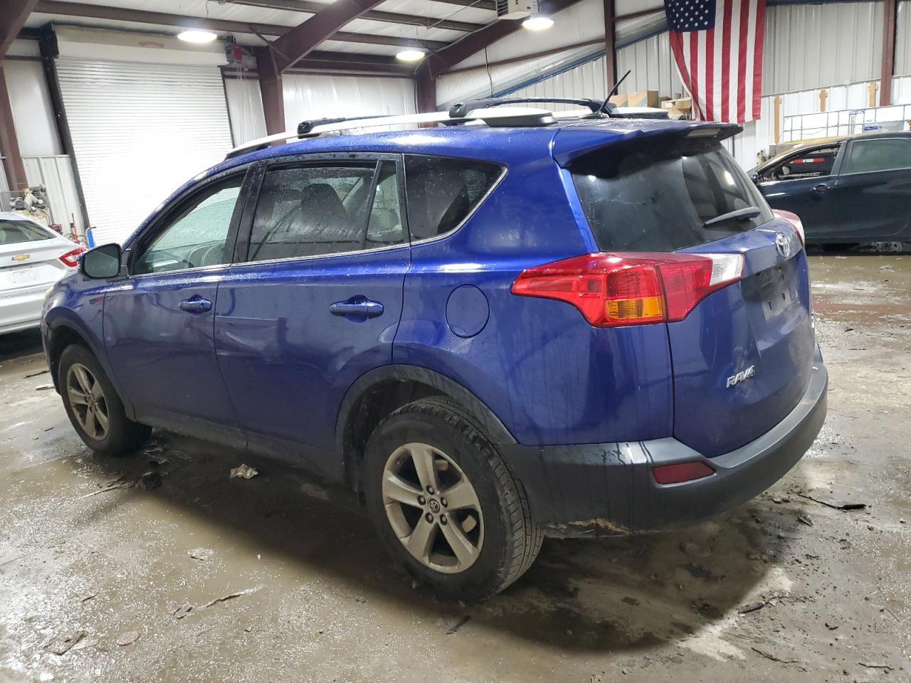 VIN 2T3RFREV9FW408581 2015 TOYOTA RAV4 no.2