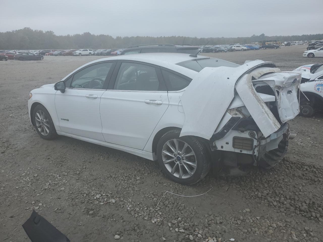 2017 Ford Fusion - Image 2