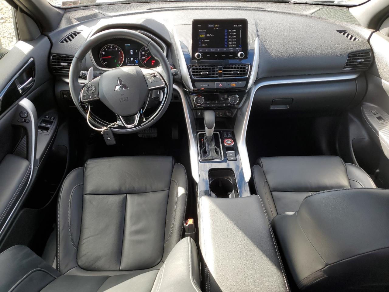 2022 Mitsubishi Eclipse - Image 8