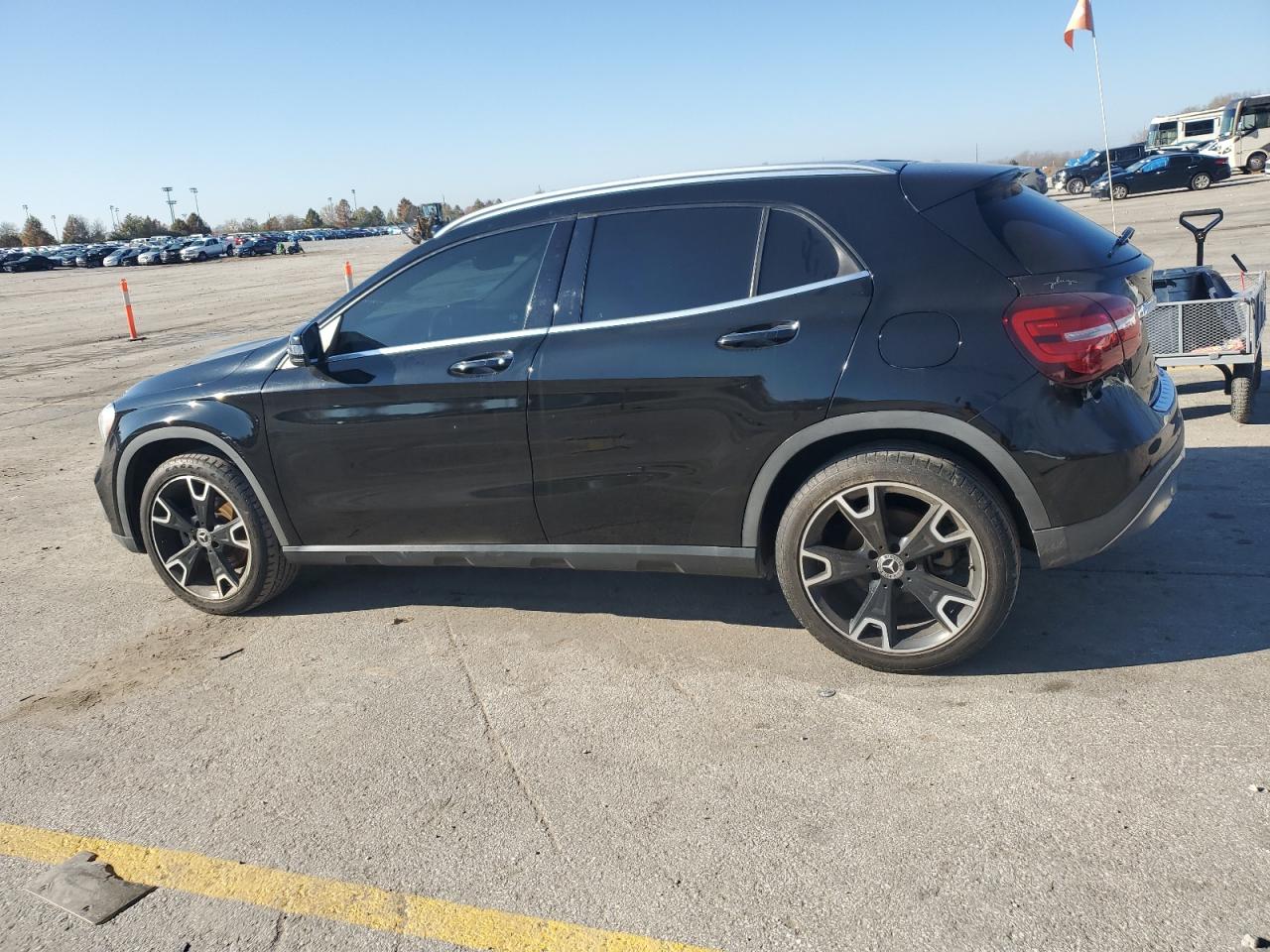 2018 Mercedes-Benz GLA-klasse - Image 2