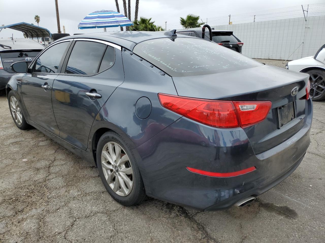 VIN KNAGM4A79F5615015 2015 KIA OPTIMA no.2