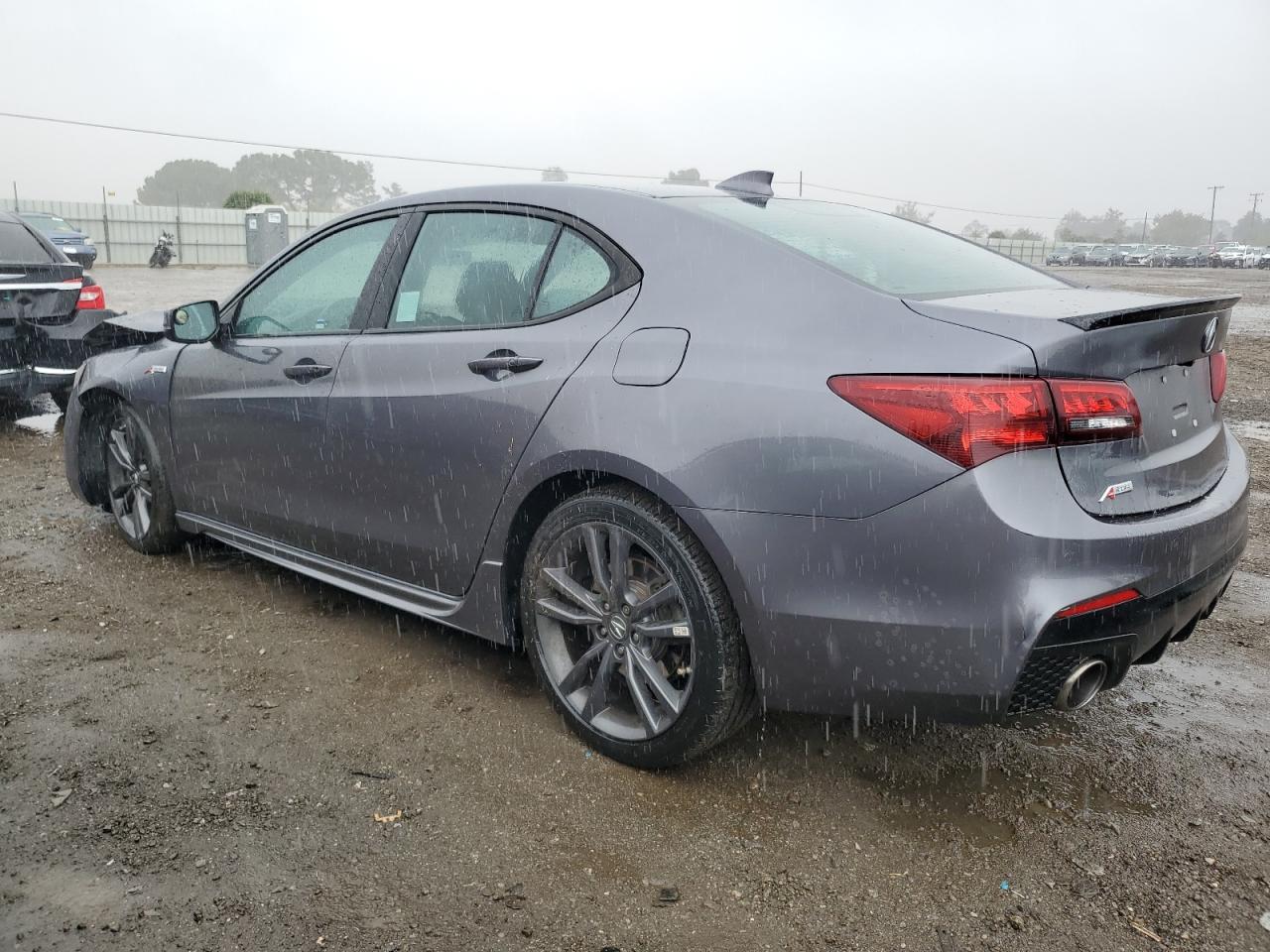 2018 Acura TLX - Image 2